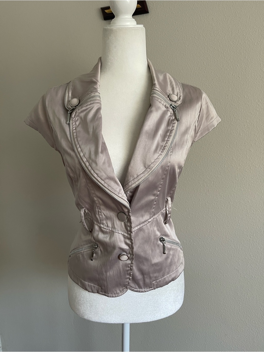 Body Central Satin Short Sleeve Moto Blazer in Dusty Taupe
